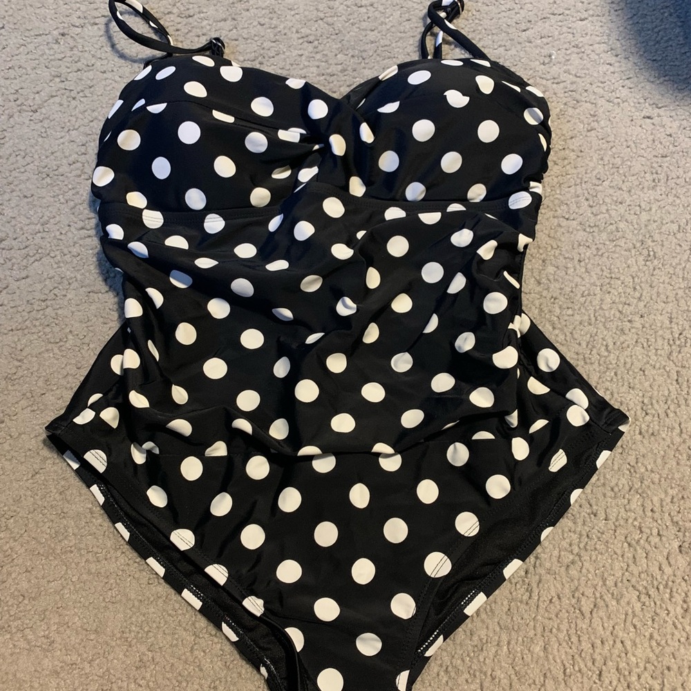 one piece polka dot bathing suit